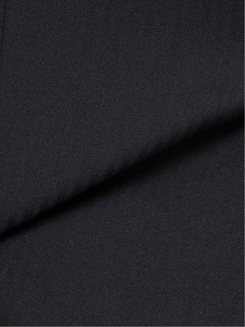 軽量光沢ストレッチ スリムフィット 2ボタン2ピーススーツ シャドーストライプ紺