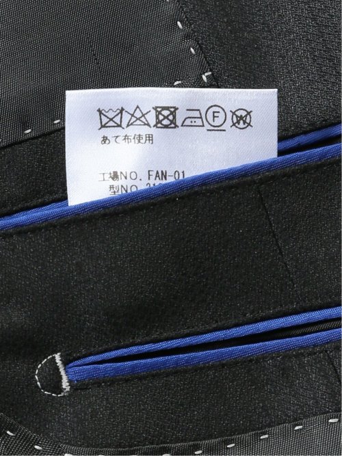 ウール混ストレッチ スリムフィット 2ボタン3ピーススーツ シャドーストライプ黒