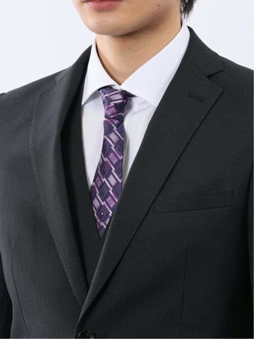 超光沢ウール混ストレッチ スリムフィット 2ボタン3ピーススーツ シャドーストライプ黒