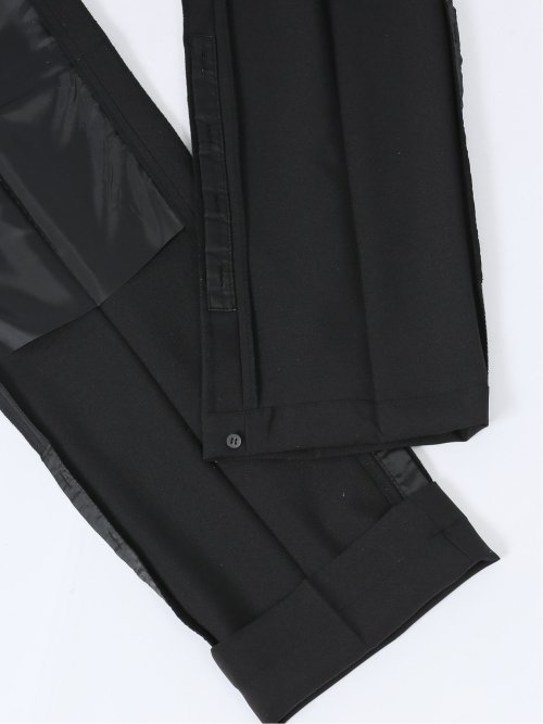 【WEB限定】裾上げ不要 ストレッチウォッシャブル 2ボタン2ピースワンタック フォーマルスーツ 黒無地