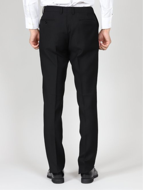 スタンダードモデルフォーマル2ピーススーツ