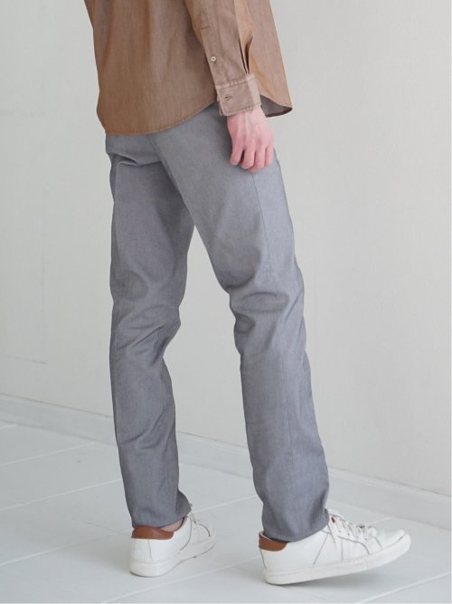 クロスストレッチ スリムフィット ノータックスラックス カルゼライト