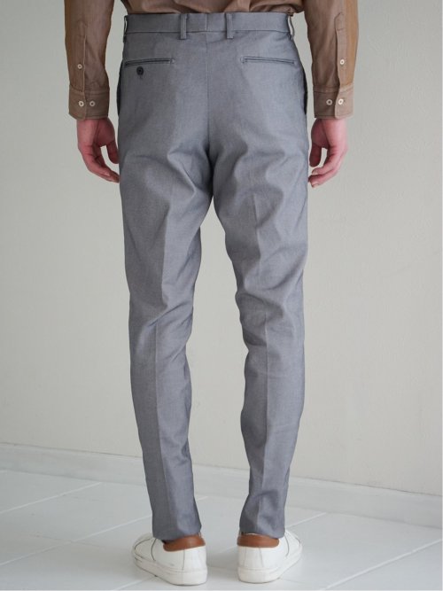 クロスストレッチ スリムフィット ノータックスラックス カルゼライトグレー