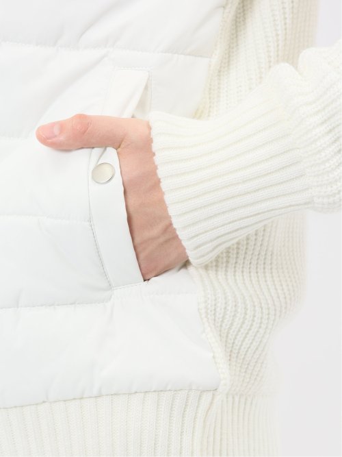 前身中綿 ハイブリッドフーディー