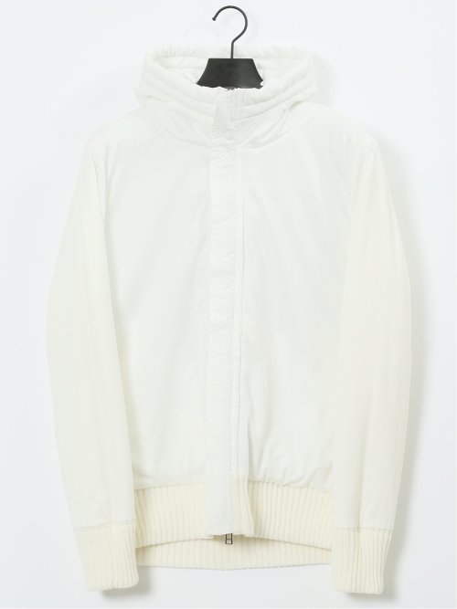 前身中綿 ハイブリッドフーディー