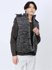 フード脱着 ケーブル編み中綿ベスト