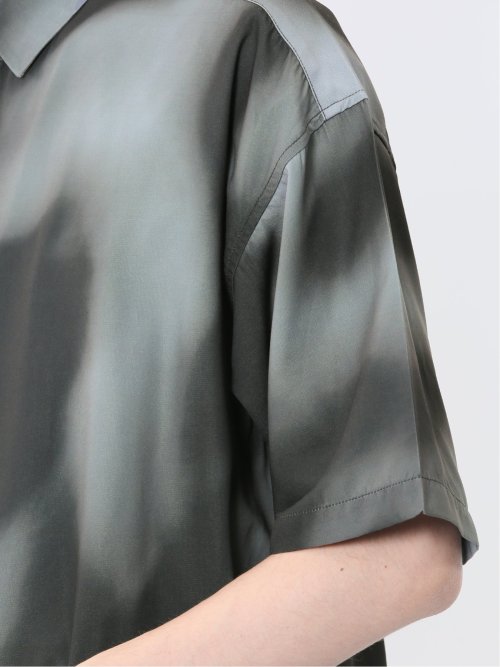 接触冷感 総柄 レギュラーカラー半袖シャツ