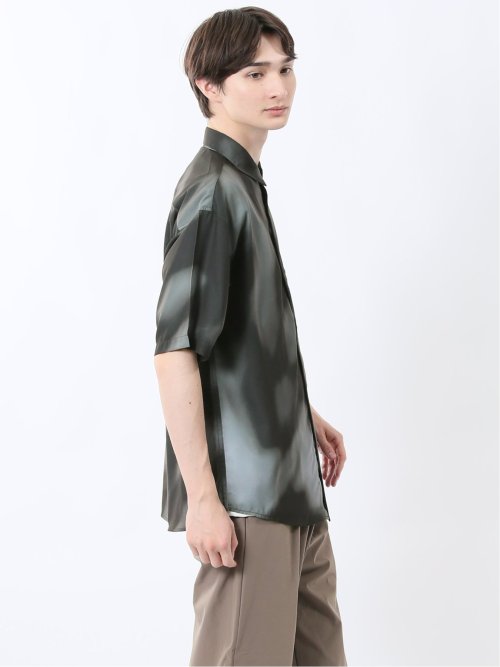 接触冷感 総柄 レギュラーカラー半袖シャツ