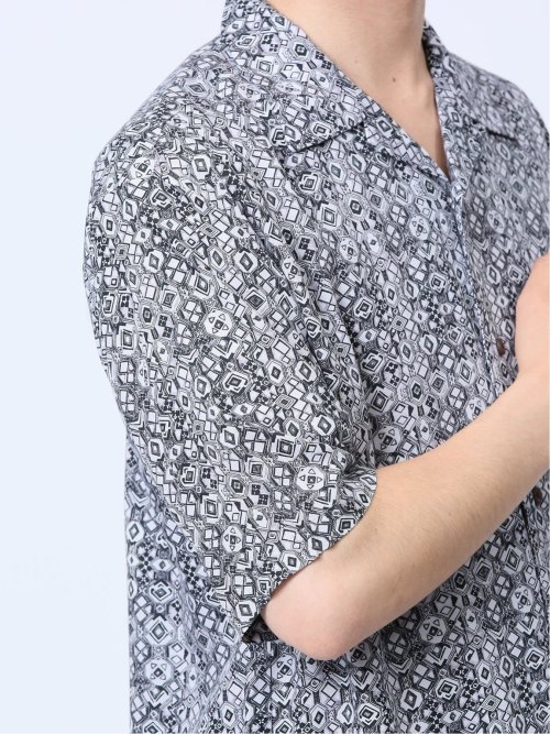 1点物★ 幾何学柄 レーヨン100% テロ感 半袖シャツ 黒×金 M 未使用品 TAKA-Q｜レーヨン幾何学柄 オープンカラー半袖シャツ メンズ T