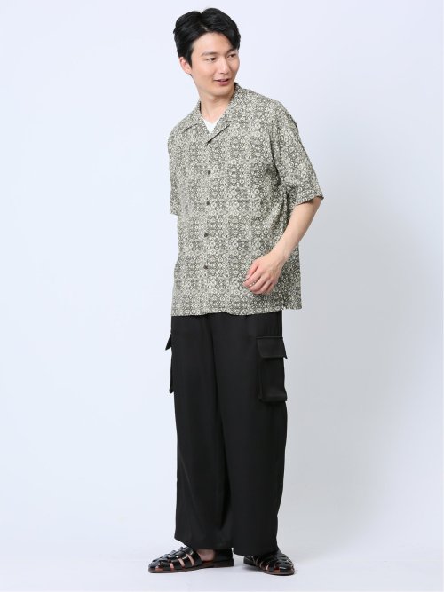 レーヨン幾何学柄 オープンカラー半袖シャツ