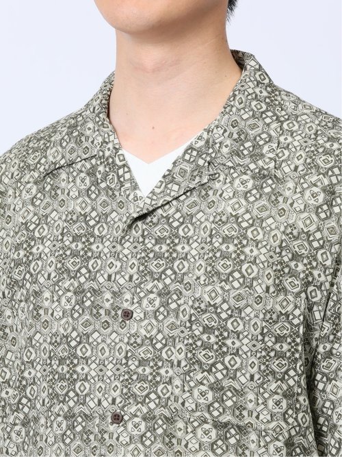 レーヨン幾何学柄 オープンカラー半袖シャツ