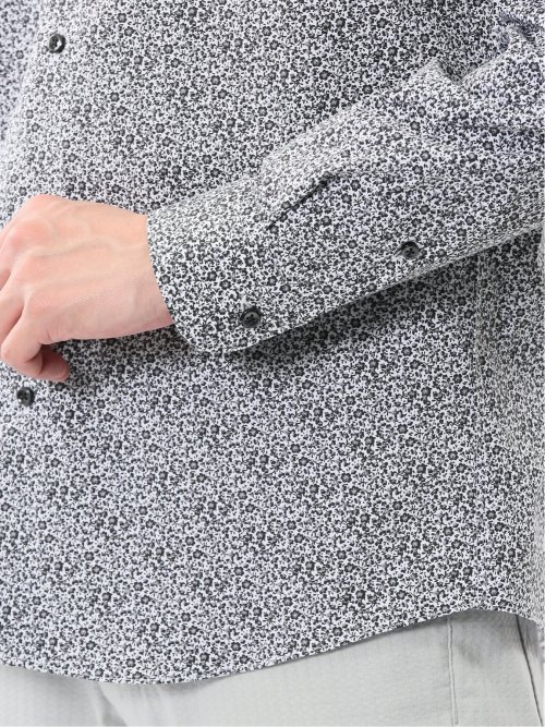 ストレッチ プリント ワイドカラー長袖シャツ