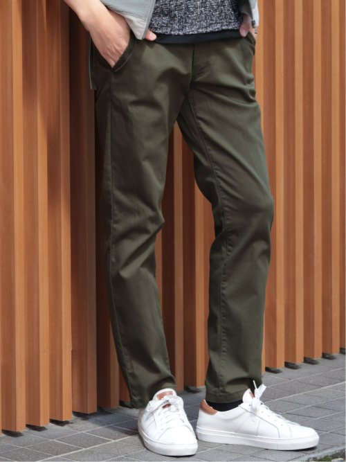 ソラーロ トラウザースリムパンツ