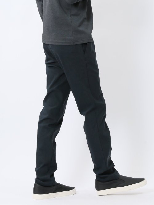 クロスストレッチ トラウザーパンツ 股下82cm