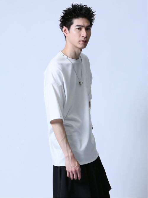 ネックレス付き クルーネック半袖Tシャツ