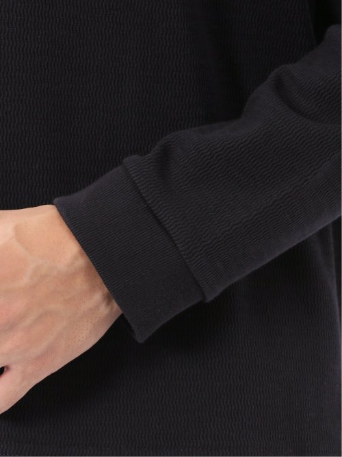 ウェーブジャガード クルーネック長袖Tシャツ