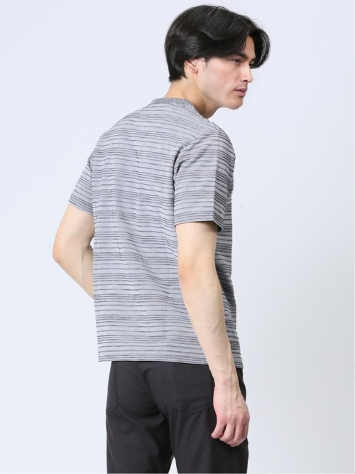 タックボーダー Vネック半袖Ｔシャツ