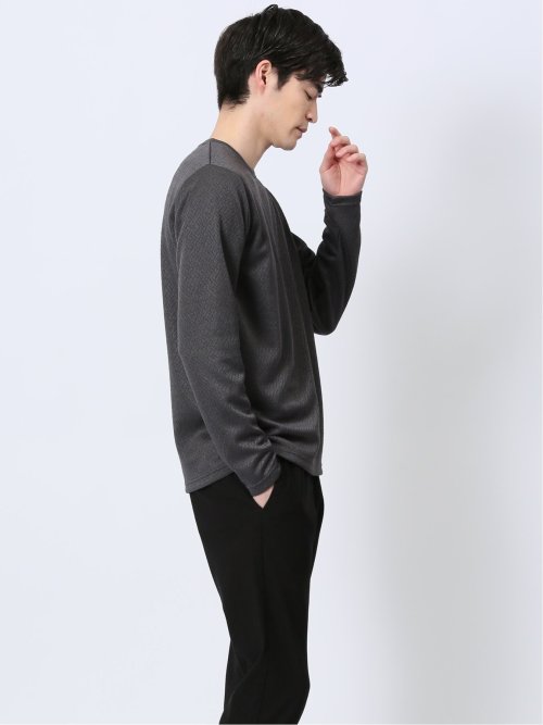 ジオメトリックジャガード クルーネック長袖Tシャツ
