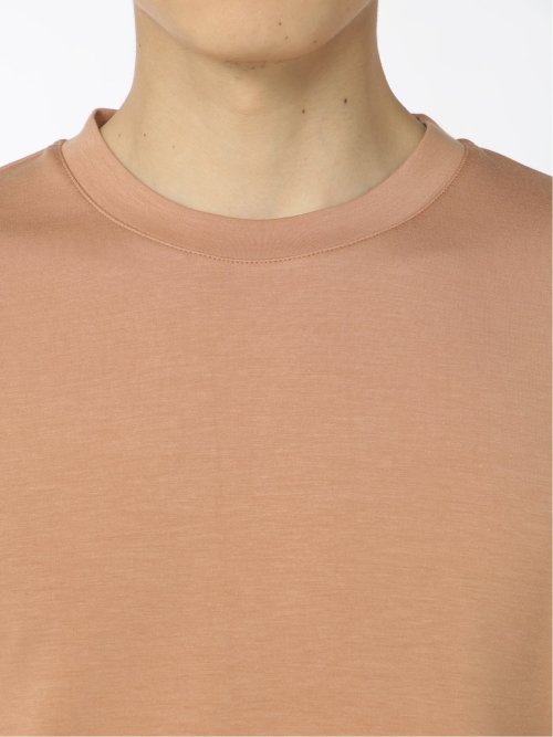 ストレッチスムス シフクのＴシャツ