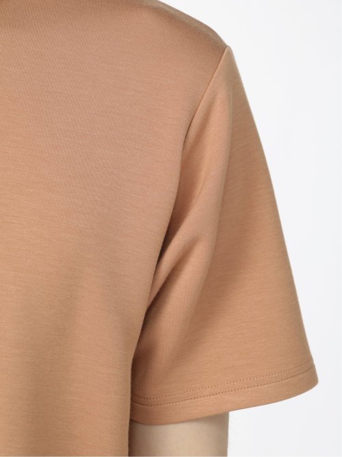 ストレッチスムス シフクのＴシャツ