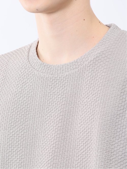 ジグザグジャガード クルーネック半袖Tシャツ