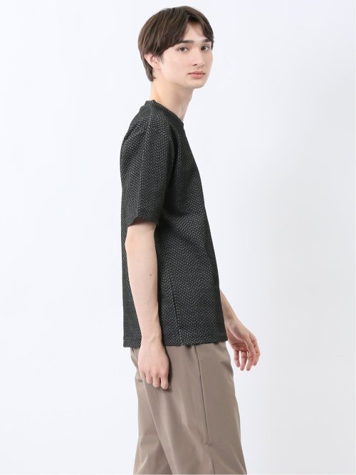 ジグザグジャガード クルーネック半袖Tシャツ