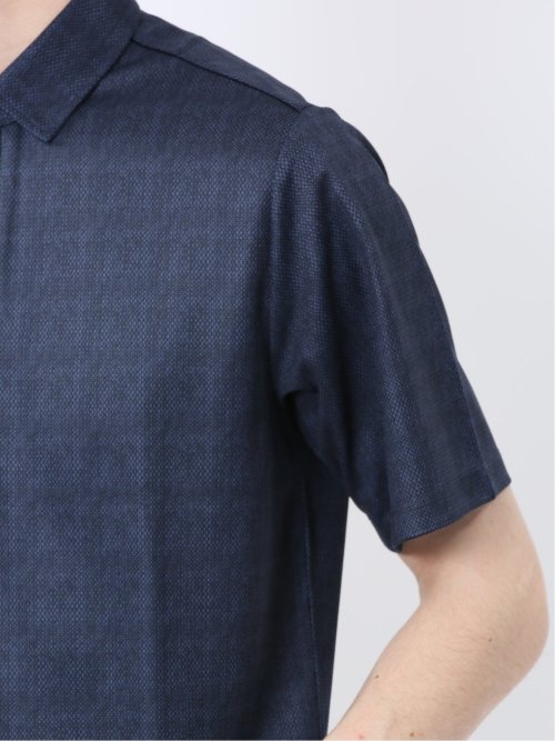 ファスナー使い 半袖ポロシャツ