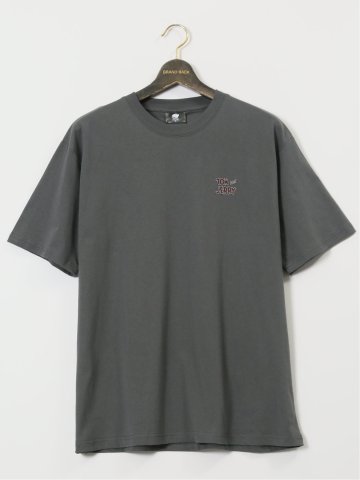 【大きいサイズ】トムとジェリー ピグメント風プリント クルーネック半袖Ｔシャツ