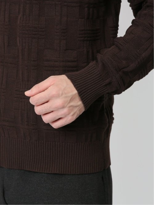 変形チェックジャガード クルーネックニット