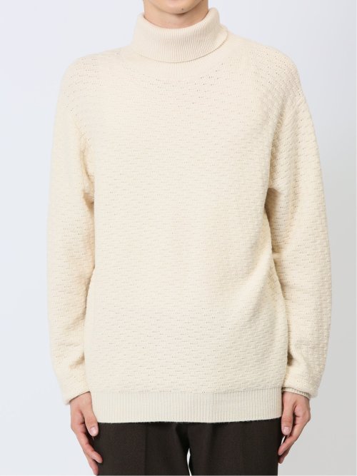 クロスストレッチ ジャガード タートルニット