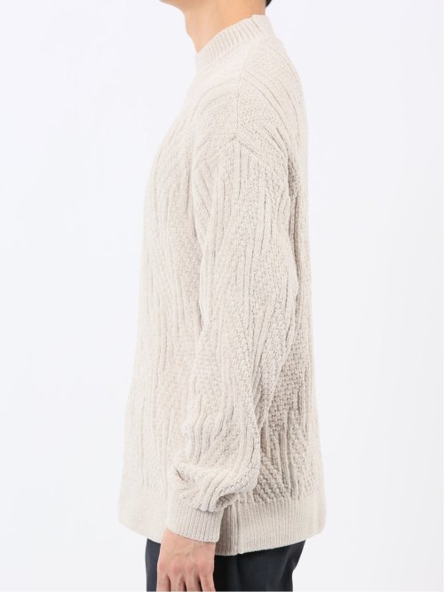 ハンドウォッシャブル モール幾何学柄 モックネックニット