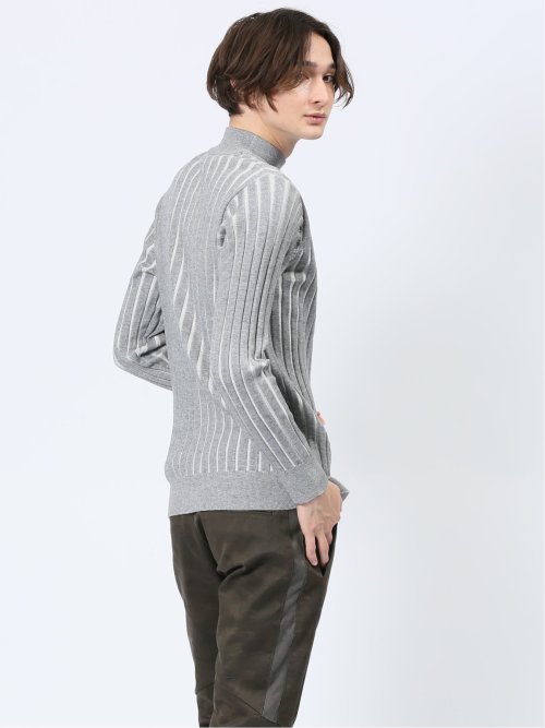 針抜きプレーティング モックネック ニット