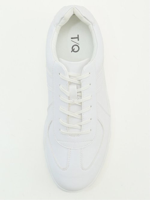 ライトウェイト スニーカー