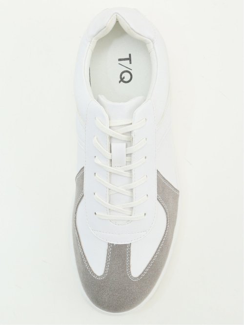 ライトウェイト スニーカー