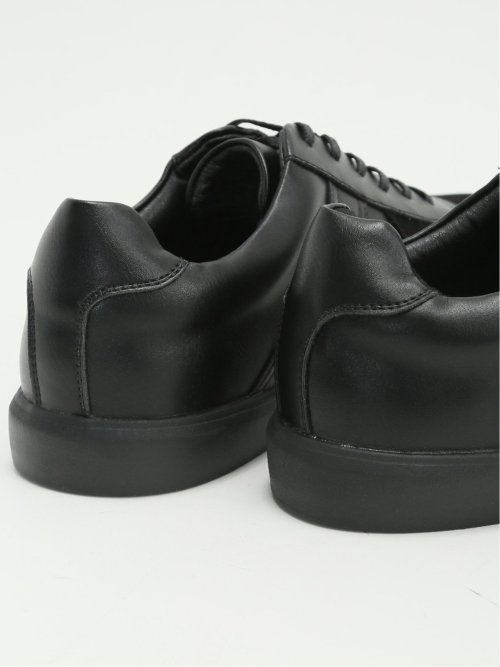 ライトウェイト スニーカー