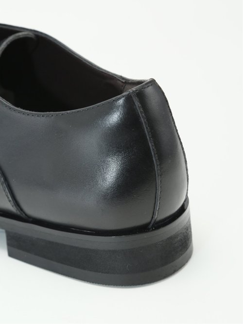 内羽根 ストレートチップ ドレスシューズ