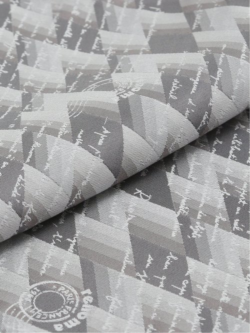 シルク カリグラフィーパターン チーフ