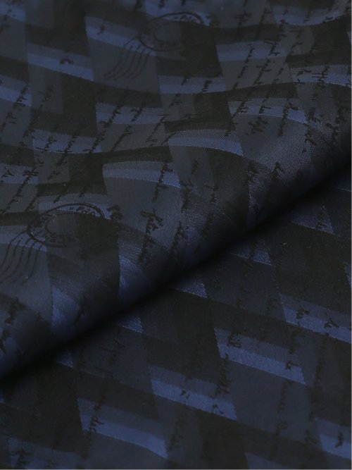 シルク カリグラフィーパターン チーフ