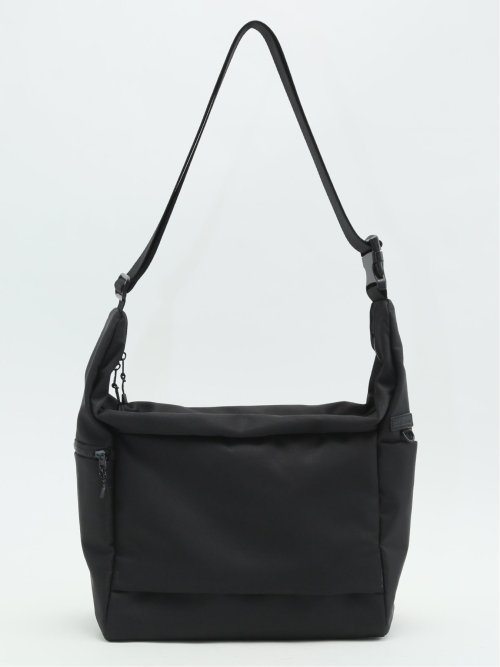 軽量ツイル ショルダーバッグ A4対応(Other 05黒): バッグ | TAKA-Q