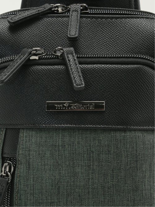 型押しコンビ ボディバッグ