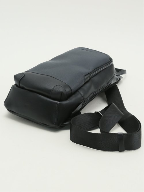 サフィアーノ型押し ボディバッグ