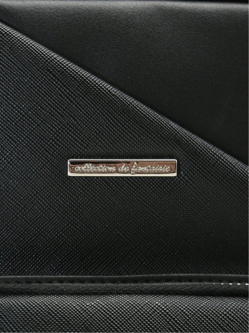 サフィアーノ型押し ボディバッグ