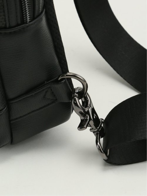 シュリンク型押し ボディバッグ