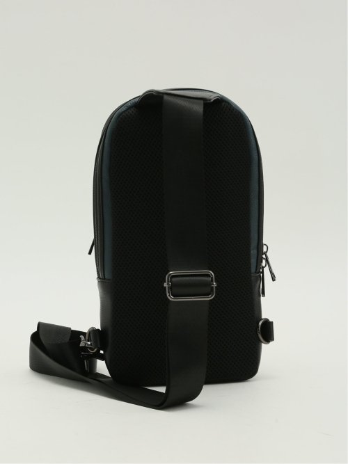 シュリンク型押し ボディバッグ