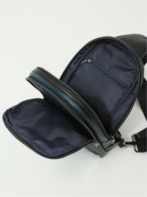 シュリンク型押し ボディバッグ