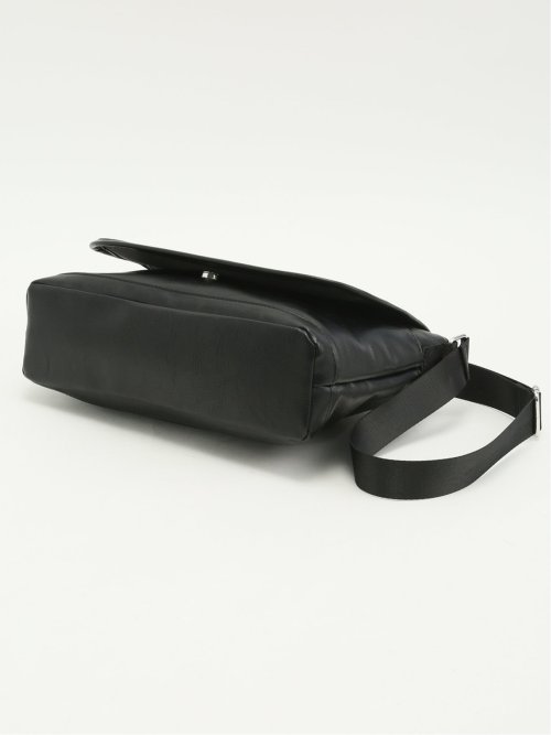 撥水 ショルダーバッグ