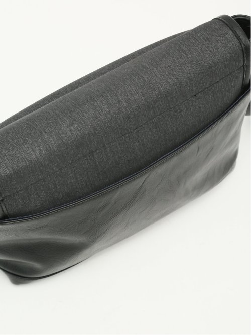 撥水 ショルダーバッグ