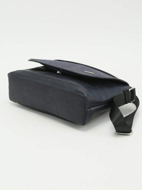 撥水 ショルダーバッグ