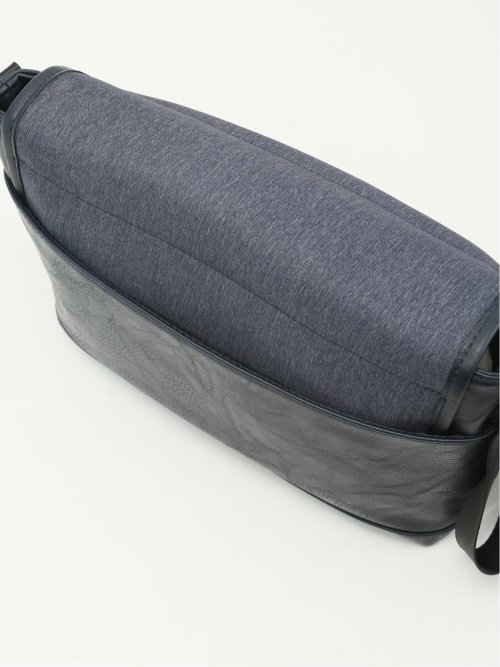 撥水 ショルダーバッグ