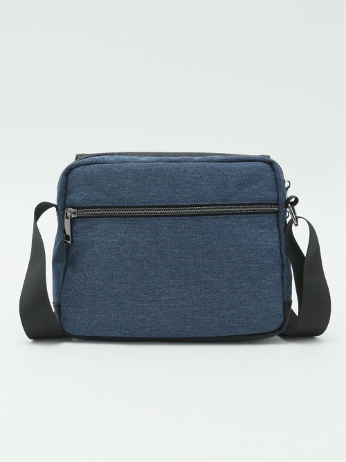 フラップ付き 横型 ボディバッグ